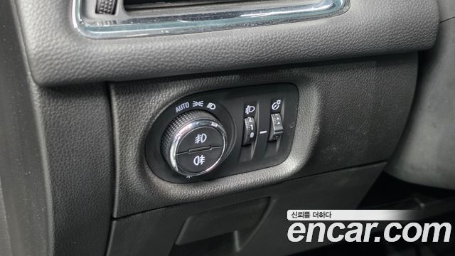Chevrolet Cruze 1.4 Turbo LT Deluxe 2017 — фото 17