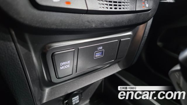 KG Mobility (SsangYong) Tivoli 1.6 2WD V1 2024 — фото 17