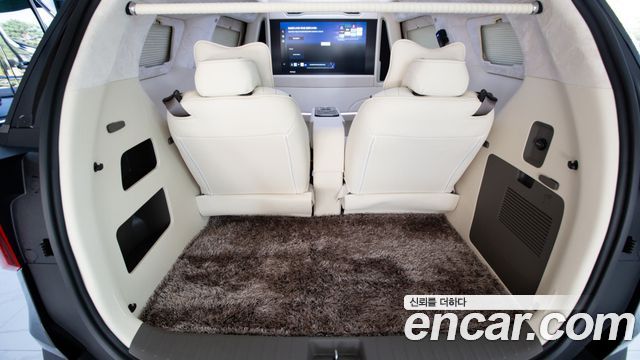 Kia Carnival (IV) Gasoline 9-Seater Hi Limousine (7-seater Limousine(Special vehicle) 2026 — фото 24