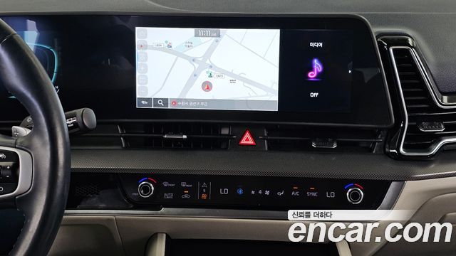 Kia Sportage (V) Gasoline 1.6 Turbo 4WD Nobleless Gravity 2023 — фото 14