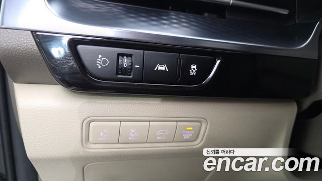 Kia Carnival (IV) Gasoline 7-Seater Hi-Limousine Signature 2022 — фото 20