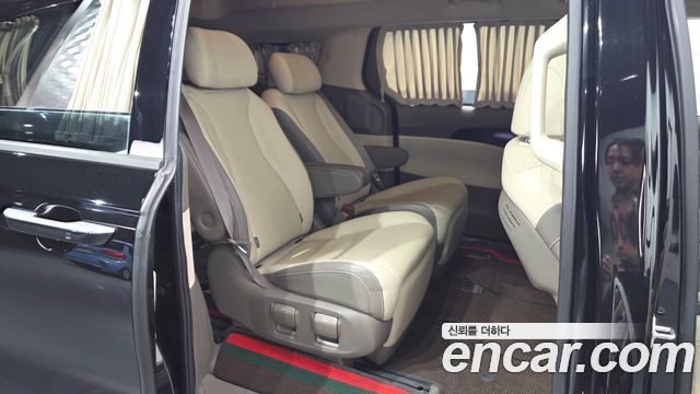 Kia Carnival (IV) Gasoline 7-Seater Hi-Limousine Signature 2022 — фото 26