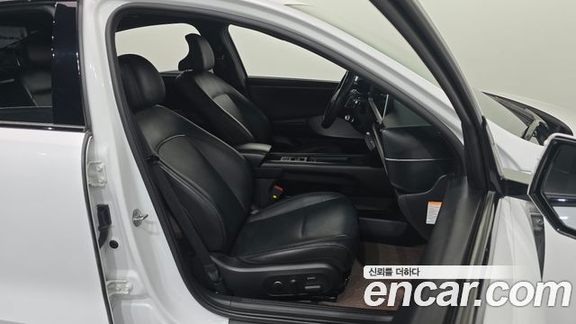 Hyundai Ioniq 6 Long Range AWD Prestige 2023 — фото 26