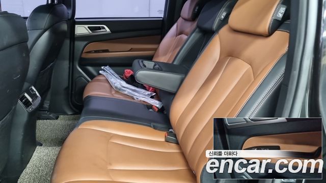 KG Mobility (SsangYong) Rexton Sports Khan Diesel 2.2 4WD Professional S (5-Link) 2019 — фото 10