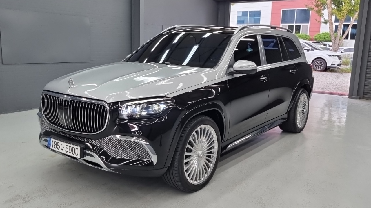 Mercedes-Benz GLS-Class (X167) Maybach GLS600 4MATIC 2021 — фото 2