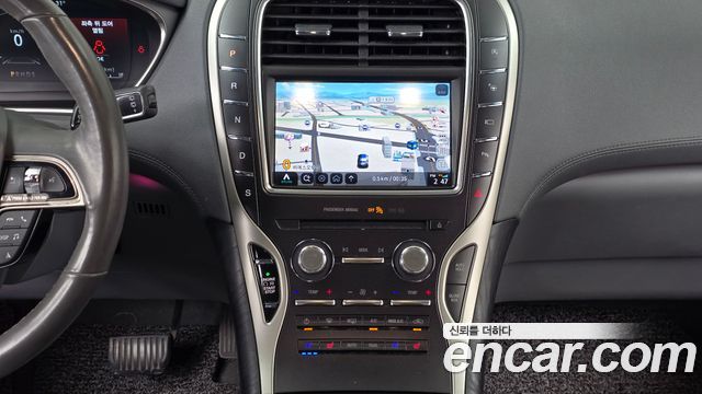 Lincoln Nautilus (I) 2.7 Reserve AWD 2019 — фото 17