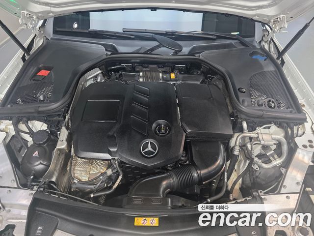 Mercedes-Benz E-Class (W213) E220d 4MATIC Exclusive 2021 — фото 6