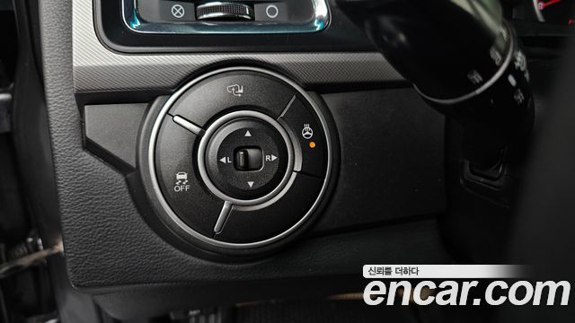 KG Mobility (SsangYong) Korando Sport Extreme 4WD 2016 — фото 18