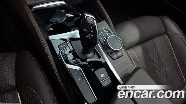 BMW 5 Series (G30) 520d M Sport Package Plus 2019 — фото 9