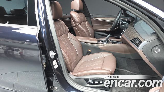 BMW 5 Series (G30) 520d M Sport Package Plus 2019 — фото 11