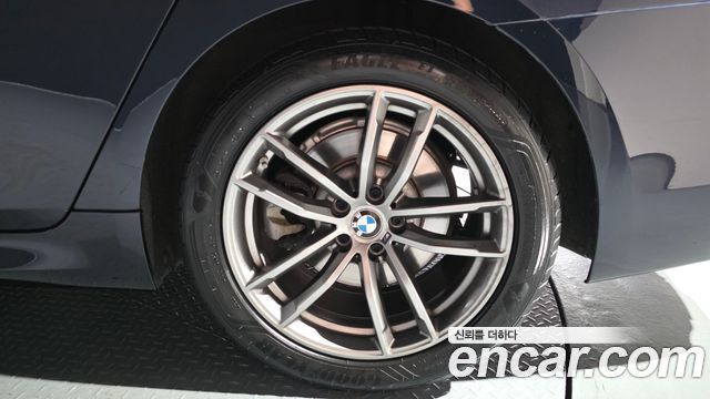 BMW 5 Series (G30) 520d M Sport Package Plus 2019 — фото 21