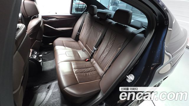 BMW 5 Series (G30) 520d M Sport Package Plus 2019 — фото 26