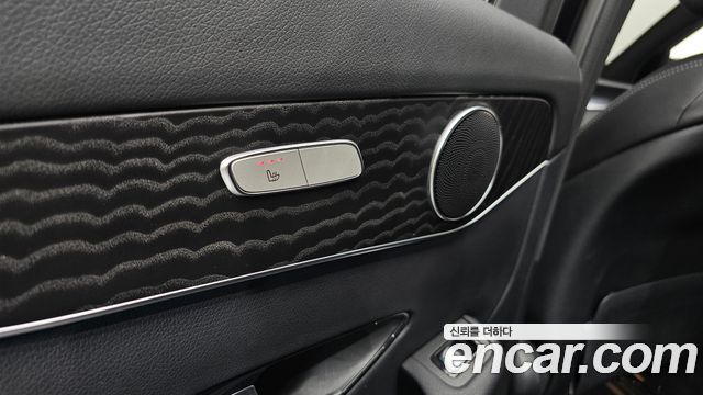Mercedes-Benz GLC-Class (X253) GCL300 4MATIC Coupe 2019 — фото 33