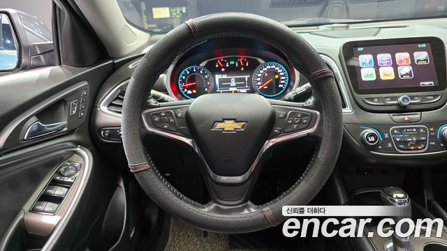 Chevrolet Malibu 2.0 Turbo LT Permium 2017 — фото 13