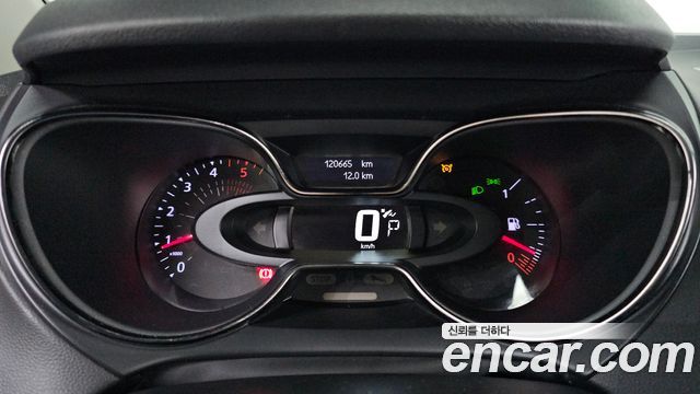 Renault Korea QM3 RE 2019 — фото 8