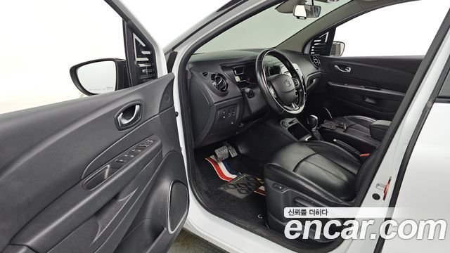 Renault Korea QM3 RE 2019 — фото 10