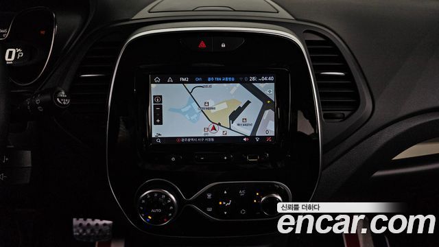 Renault Korea QM3 RE 2019 — фото 14