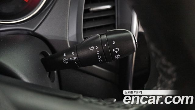 Renault Korea QM3 RE 2019 — фото 18
