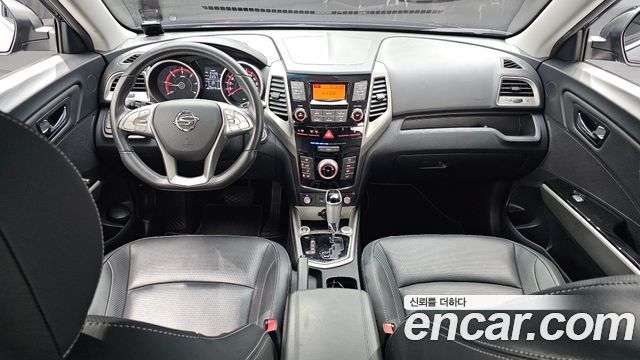 KG Mobility (SsangYong) Tivoli Diesel LX 2WD 2016 — фото 7