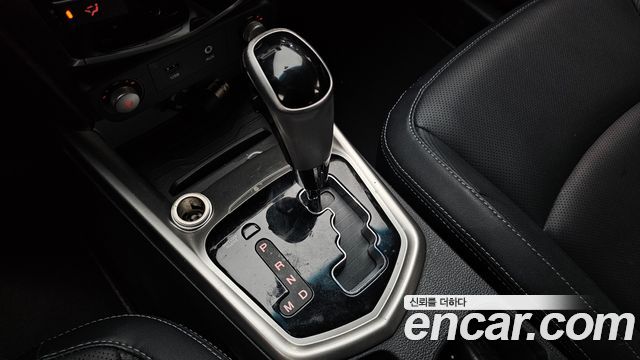 KG Mobility (SsangYong) Tivoli Diesel LX 2WD 2016 — фото 9
