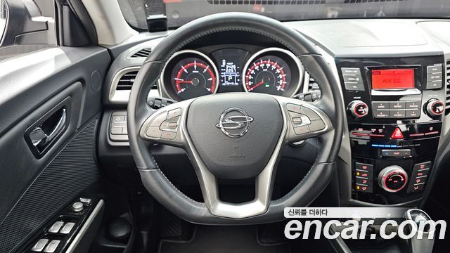 KG Mobility (SsangYong) Tivoli Diesel LX 2WD 2016 — фото 12