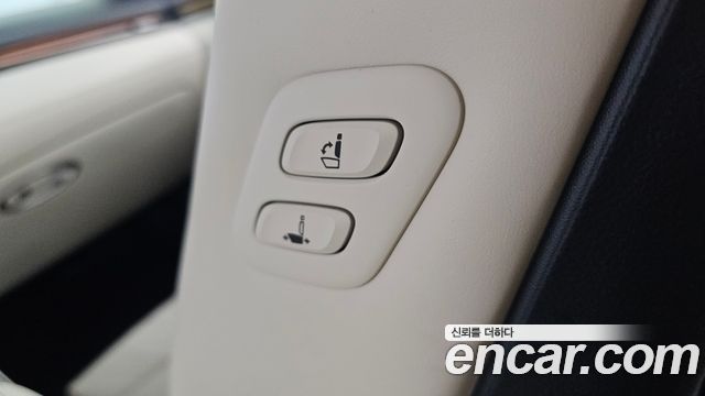 Genesis GV70 2.5T Gasoline AWD 2026 — фото 31