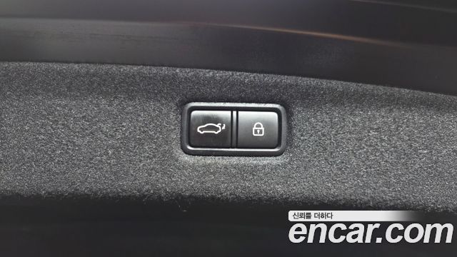 Genesis G90 3.8 AWD Premium Luxury 2019 — фото 35