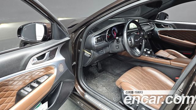 Genesis G70 2.0T Supreme 2018 — фото 12