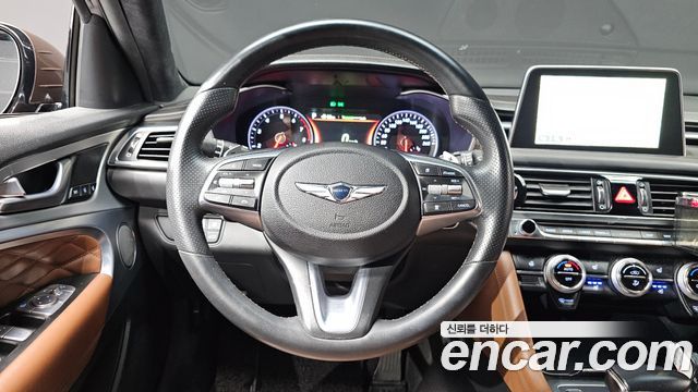 Genesis G70 2.0T Supreme 2018 — фото 13