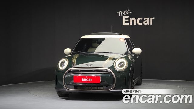 MINI Cooper 5Door Resolute Edition 3rd Gen 2023 — фото 3