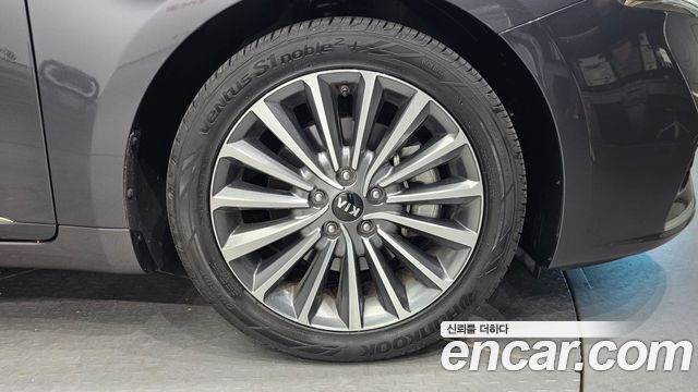 Kia K7 2.4 GDI Noblesse 2019 — фото 5
