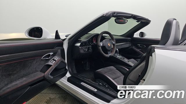 Porsche 911 Carrera GTS Cabriolet 991 2015 — фото 10