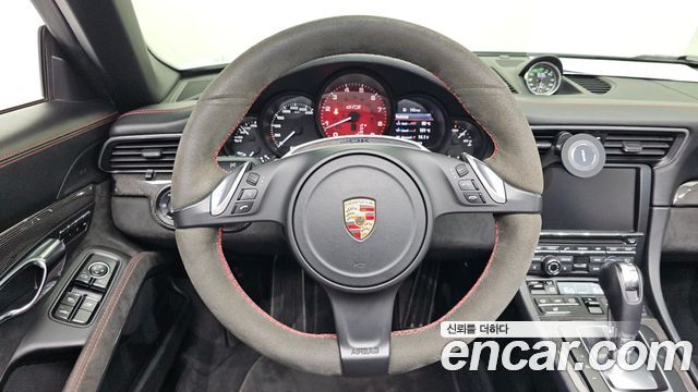 Porsche 911 Carrera GTS Cabriolet 991 2015 — фото 15
