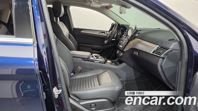 Mercedes-Benz GLE-Class (W166) GLE350 d 4MATIC Coupe 2017 — фото 26