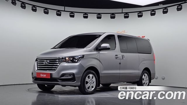 Hyundai Grand Starex 4WD Wagon 12-Seater Modern 2019 — фото 1