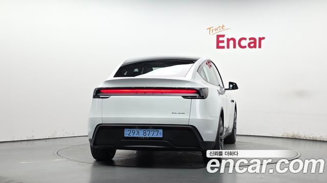 Tesla Model Y Premium Long Range AWD 2026 — фото 4