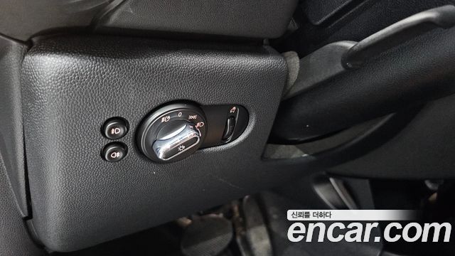MINI Cooper 5Door HIGH 3rd 2019 — фото 14