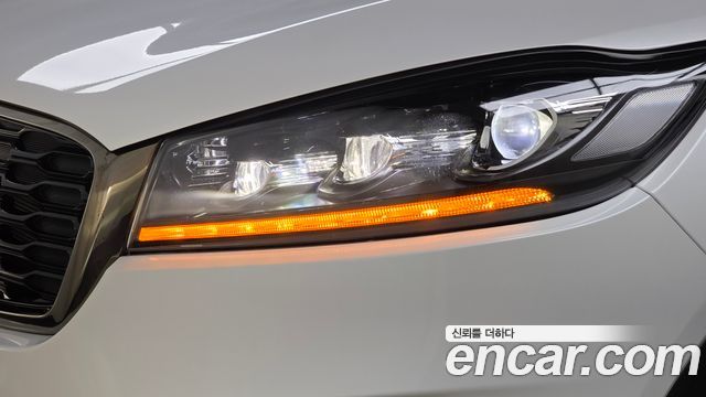 Kia Sorento Diesel 2.2 2WD Master Special 2020 — фото 22