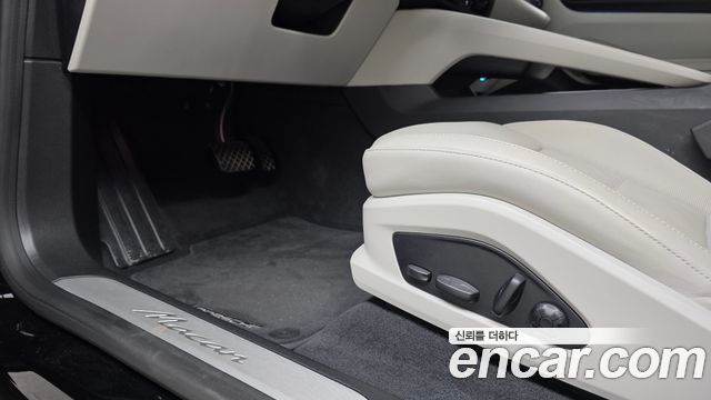 Porsche Macan EV Base 2025 — фото 33