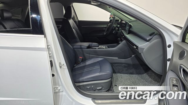 Hyundai Sonata The Edge (DN8) 1.6 Turbo Inspiration 2025 — фото 26