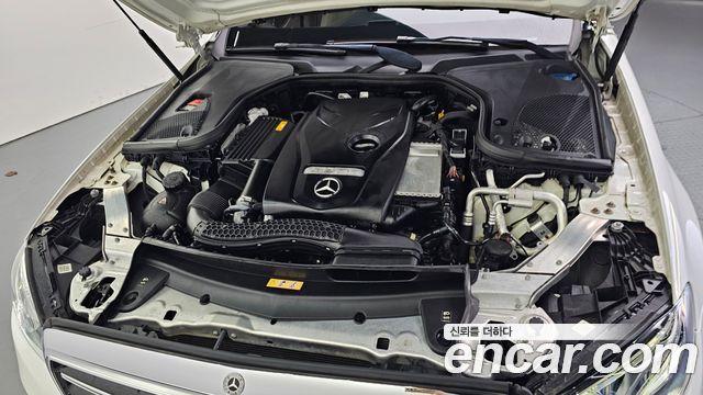 Mercedes-Benz E-Class (W213) E300 4MATIC Exclusive 2020 — фото 6
