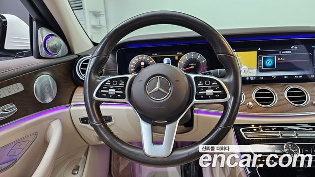 Mercedes-Benz E-Class (W213) E300 4MATIC Exclusive 2020 — фото 13