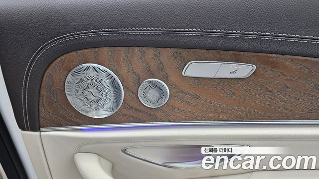 Mercedes-Benz E-Class (W213) E300 4MATIC Exclusive 2020 — фото 30