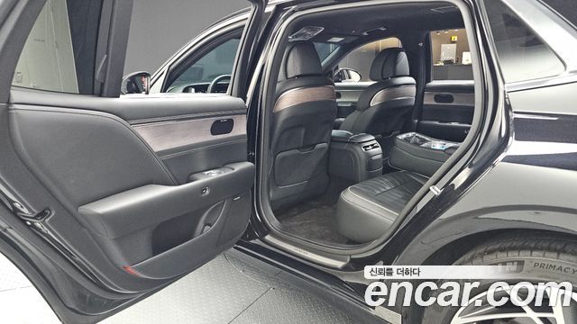 Genesis G90 (RS4) Gasoline 3.5 Turbo 2WD 2022 — фото 12
