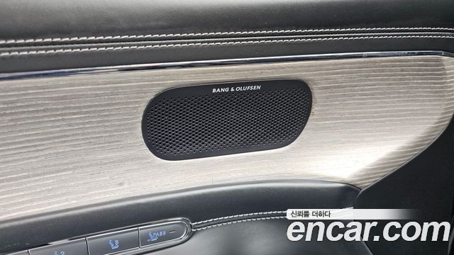 Genesis G90 (RS4) Gasoline 3.5 Turbo 2WD 2022 — фото 33