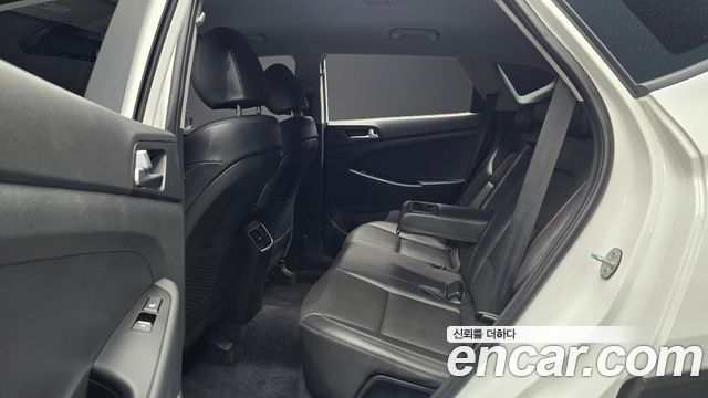 Hyundai Tucson Gasoline 1.6 turbo 2WD Modern 2020 — фото 12
