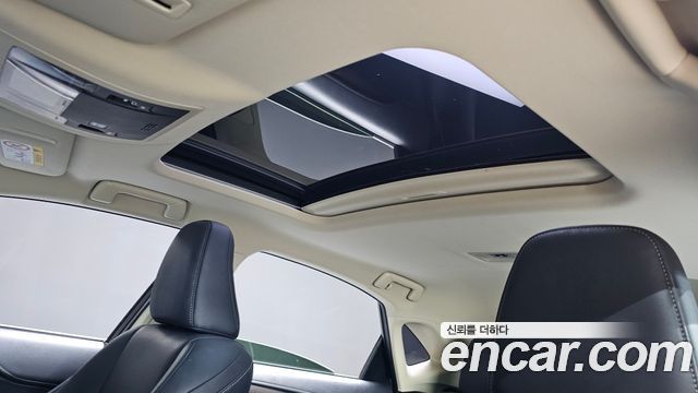 Lexus NX300h Supreme 2017 — фото 19