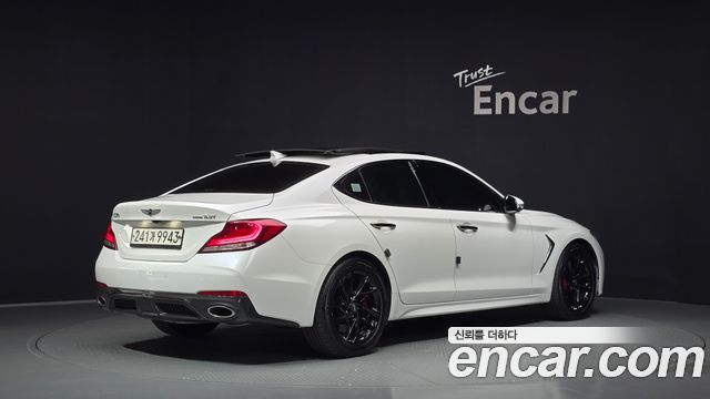 Genesis G70 3.3T Sport AWD Prestige 2019 — фото 2