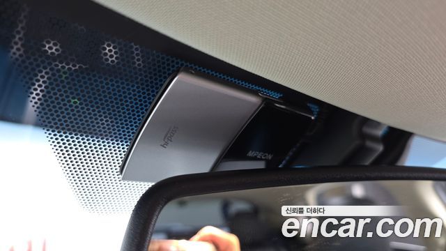 Lexus NX300h Executive 2017 — фото 40