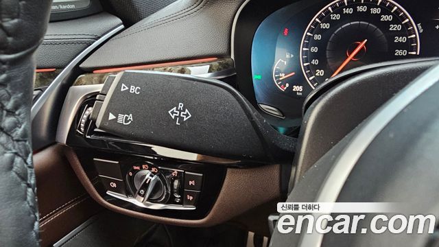 BMW 6 Series GT (G32) 640i xDrive M Sport 2019 — фото 20